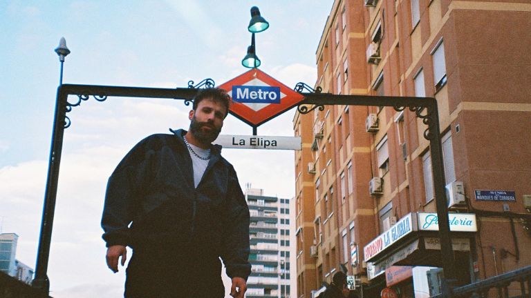 Sin fórmulas y sin etiquetas: la autenticidad electrónica de frankydrama